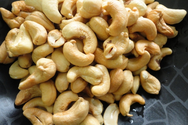 About Cashew